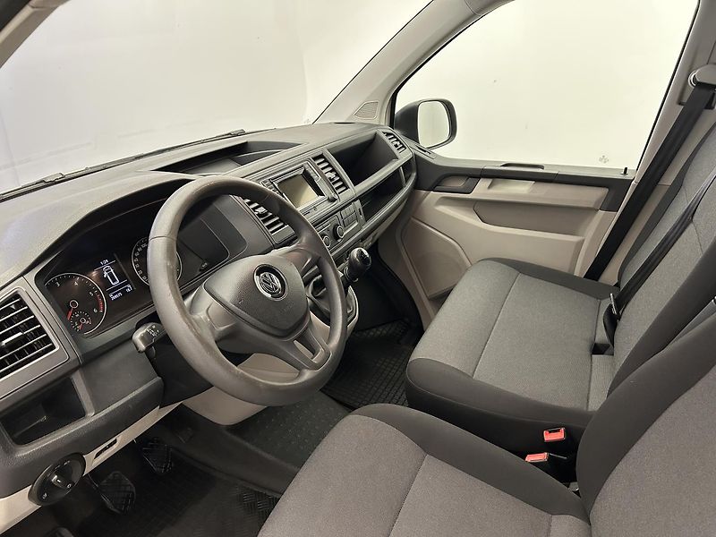 Volkswagen Transporter 2.0 TDI Long - fotka 5 z 22