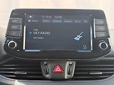Hyundai i30 (2021) 1.0 T-GDI 88 kW Family - náhled 12