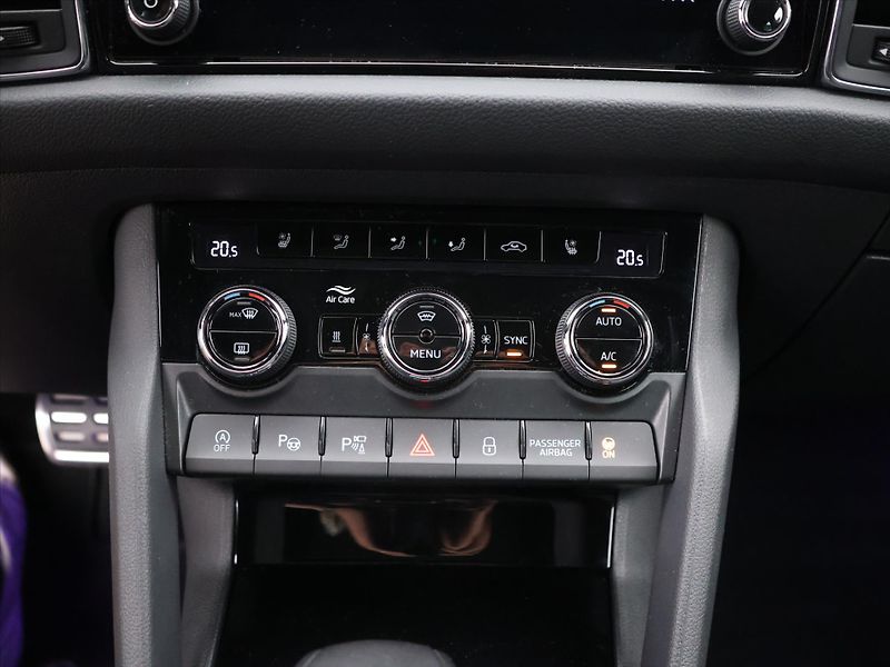 Škoda Kodiaq 2,0 TSI 140kW L&K 4x4 DSG CZ D - fotka 18 z 28