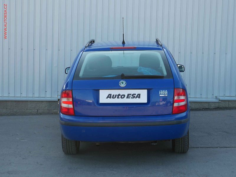 Škoda Fabia (2005) 1.4i, ČR, AC, temp - fotka 5 z 12