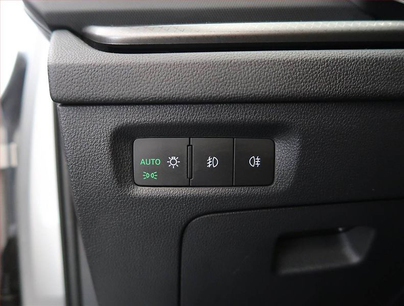 Škoda Octavia (2023) Ambition 2.0 TDI, ČR,1.maj - fotka 22 z 23