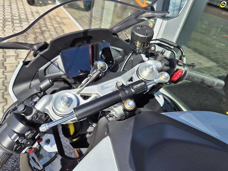 CFMOTO (2026) 675 SR-R - SKLADEM - fotka 37 z 43