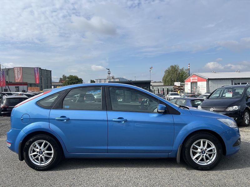 Ford Focus 1.4i 16v KOUPENO V ČR 1.MAJ. - fotka 8 z 33