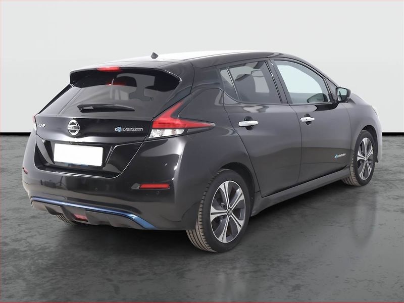 Nissan Leaf (2019) 40 kWh, SoH 88%, Automat - fotka 5 z 18