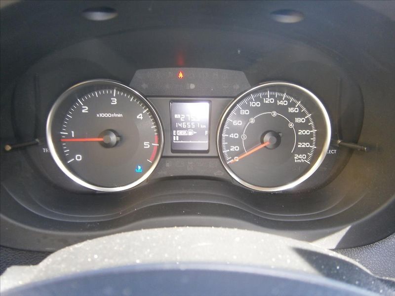 Subaru XV 2,0 D  AWD KLIMA 108 KW - fotka 16 z 16
