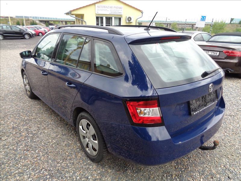 Škoda Fabia 1,0 - fotka 15 z 22