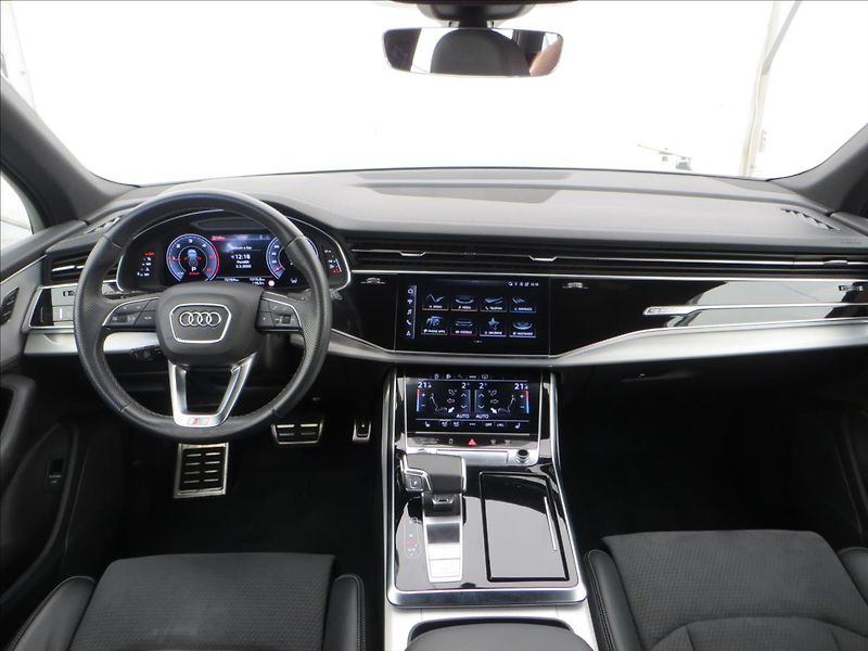 Audi Q7 3,0 TDI 210kW quattro S-line - fotka 27 z 27