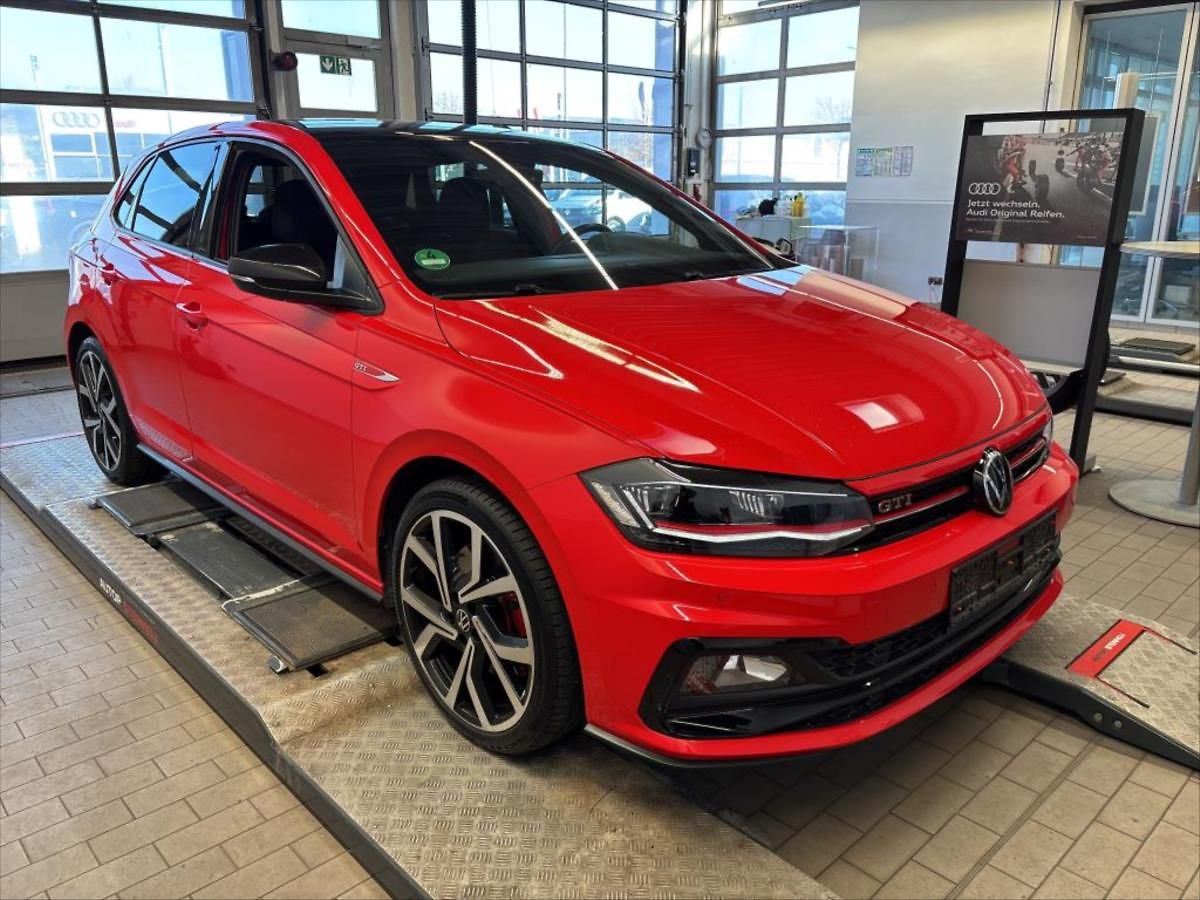Volkswagen Polo 2,0 GTI,DSG,KAMERA,LED
