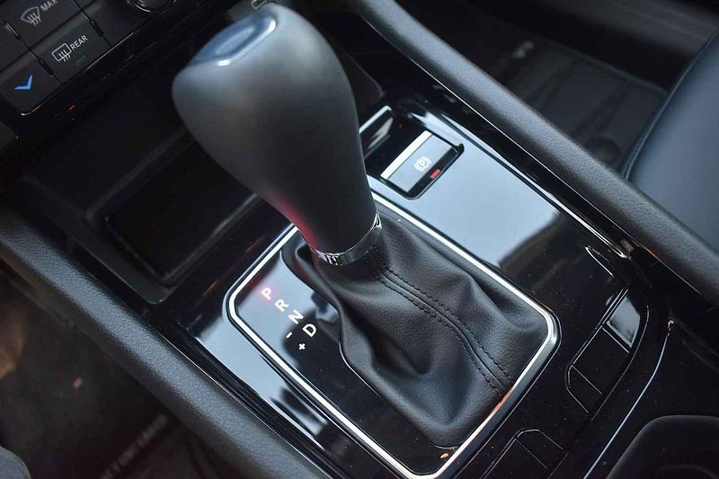 Jeep Compass již je k mání jen s menší či větší elektrifikací