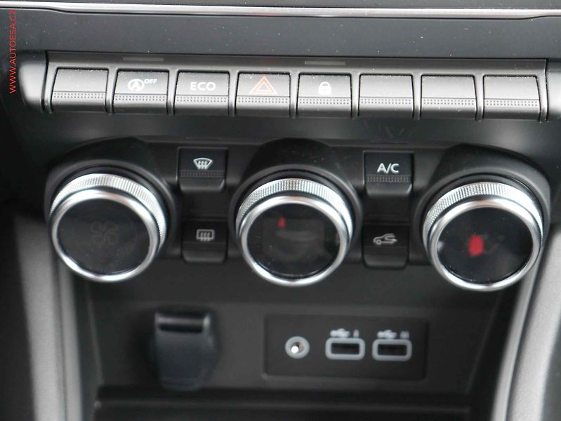 Mitsubishi ASX (2025) 1.0 TCe, 1.maj,ČR, navi, LED - fotka 13 z 15