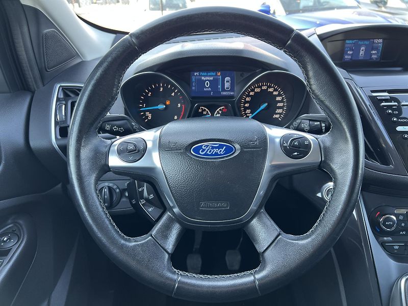Ford Kuga 2.0TDCi 4x4 TAŽNÉ TEMPOMAT  - fotka 14 z 31