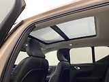 Volvo XC40 (2026) B3 AUT DARK ULTRA - náhled 20