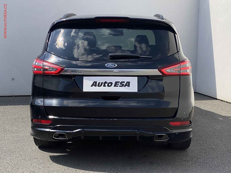 Ford S-MAX (2019) 2.0 TDCi, AT - fotka 5 z 20
