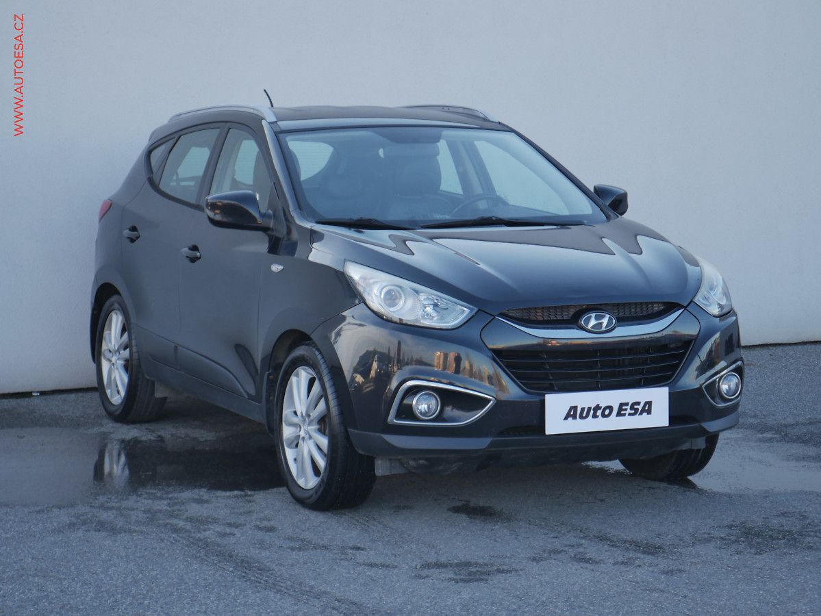 Hyundai ix35 2.0 CRDi, ČR, AC, temp, tažné