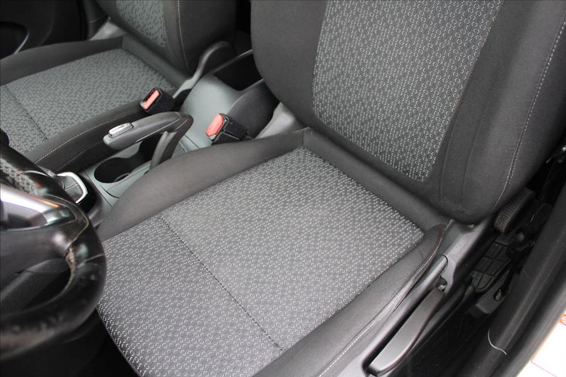 Opel Crossland 1,2 PT  NOVÉ V ČR,1MAJITEL,DPH - fotka 21 z 24