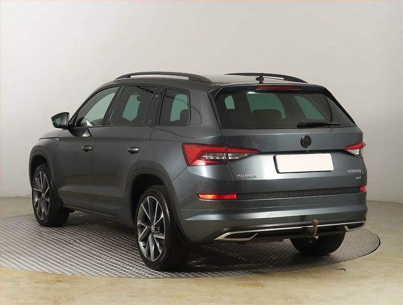 Škoda Kodiaq (2018) Sportline 2.0 TDI 4x4 - fotka 4 z 26