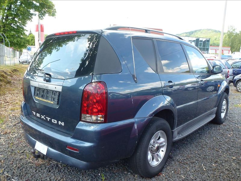 SsangYong Rexton 2,9 Mercedes Benz Automat VAN - fotka 4 z 19