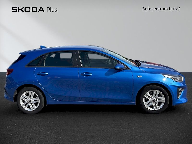 Kia Ceed (2021) - fotka 8 z 27