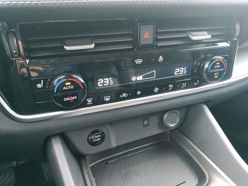 Nissan Qashqai E-POWER AT, 2WD, ZADÁNO - fotka 24 z 29