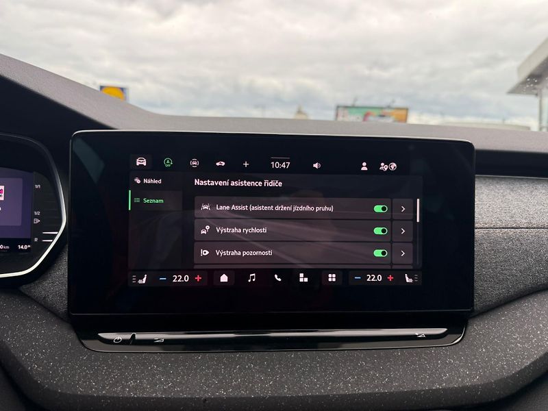 Škoda Octavia Top Selection 2.0 TDI 110kw DS - fotka 15 z 29