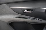Peugeot 3008 - náhled 12