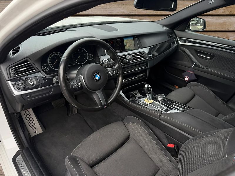 BMW Řada 5 (2016) +530xd+ČR+DPH+ - fotka 13 z 20