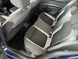 Škoda Fabia 1,2   TSI 66kW,SERVISKA,2.MAJ - náhled 17