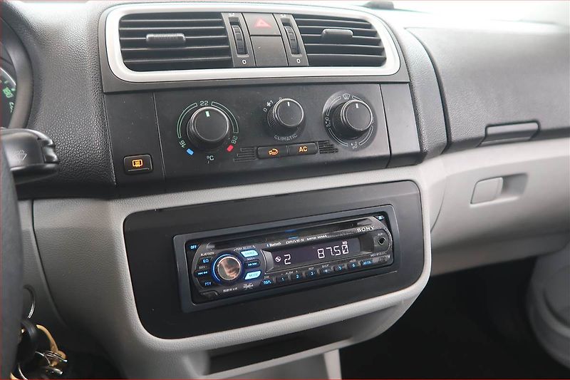 Škoda Roomster (2007) 1.2 12V, po STK, Klima - fotka 12 z 14