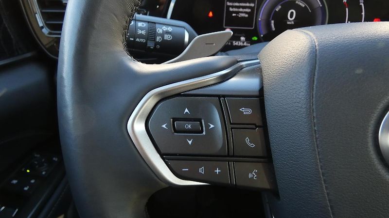 Lexus NX 350h 2.5 E-CVT Comfort Top - fotka 11 z 21