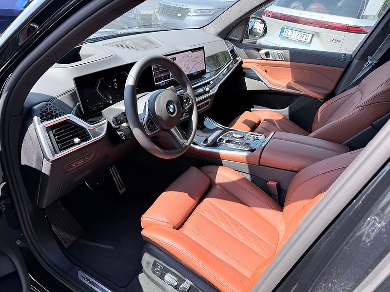 BMW X5 30xd Vzduch Ventilace Tažné - fotka 12 z 19