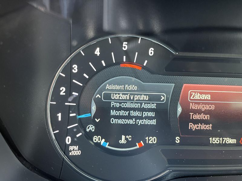 Ford Mondeo (2021) 2.0Eco*TITANIUM*KAMERA*TAŽNÉ*Z - fotka 23 z 39
