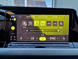 Volkswagen Golf 2.0TDI 110kW Life,ČR,1.Maj. - náhled 35