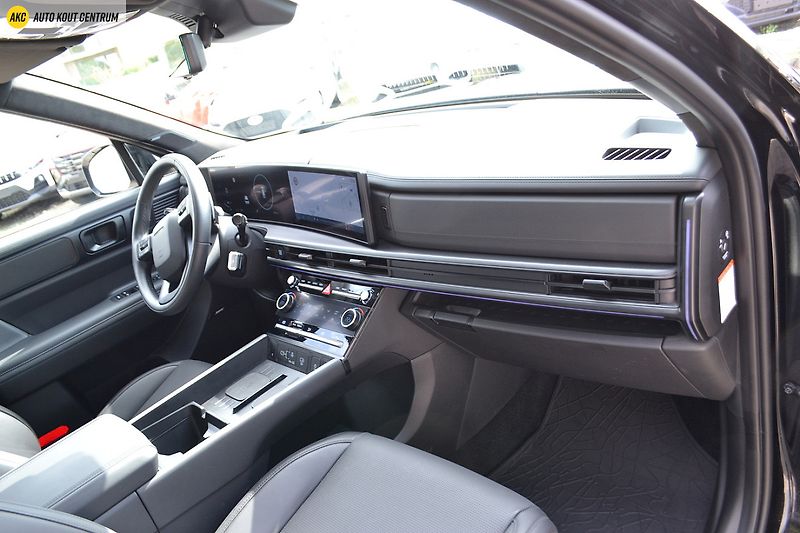 Hyundai Santa Fe 1.6T-GDI HEV 4WD CALLIGRAPHY 7 - fotka 15 z 95