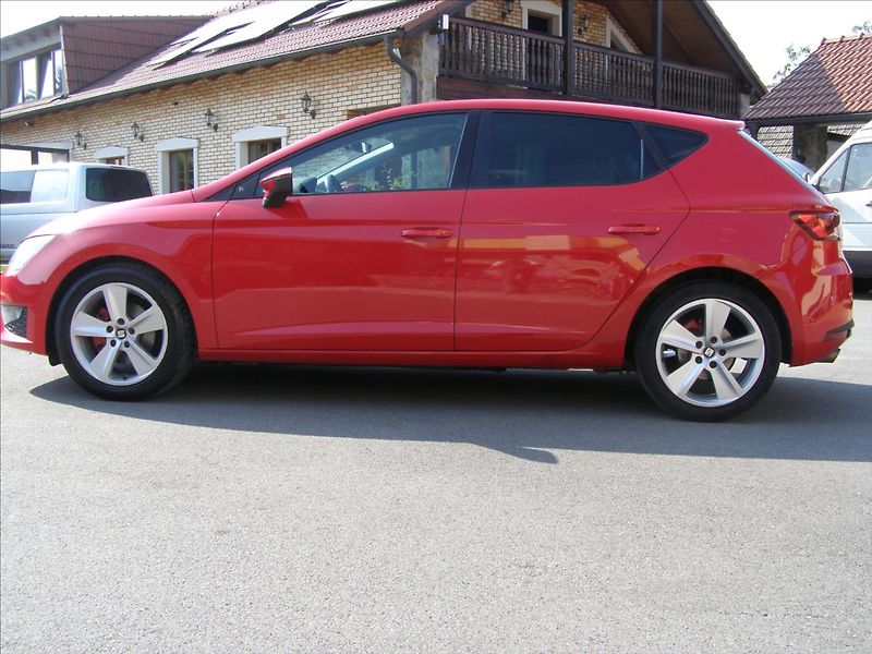 Seat Leon 1,4   FR MANUAL - fotka 3 z 31