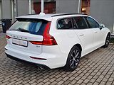 Volvo V60 B4 FWD Momentum Pro,ČR,1.Maj. - náhled 10