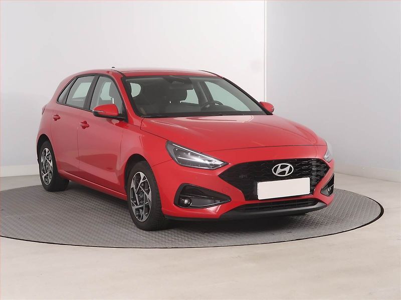 Hyundai i30 (2025) 1.5 DPI, ČR,1.maj, Serv.kniha - fotka 1 z 16