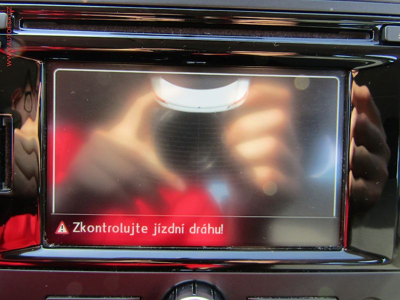 Škoda Rapid (2013) 1.6 TDi, ČR, servis.kniha - fotka 12 z 16
