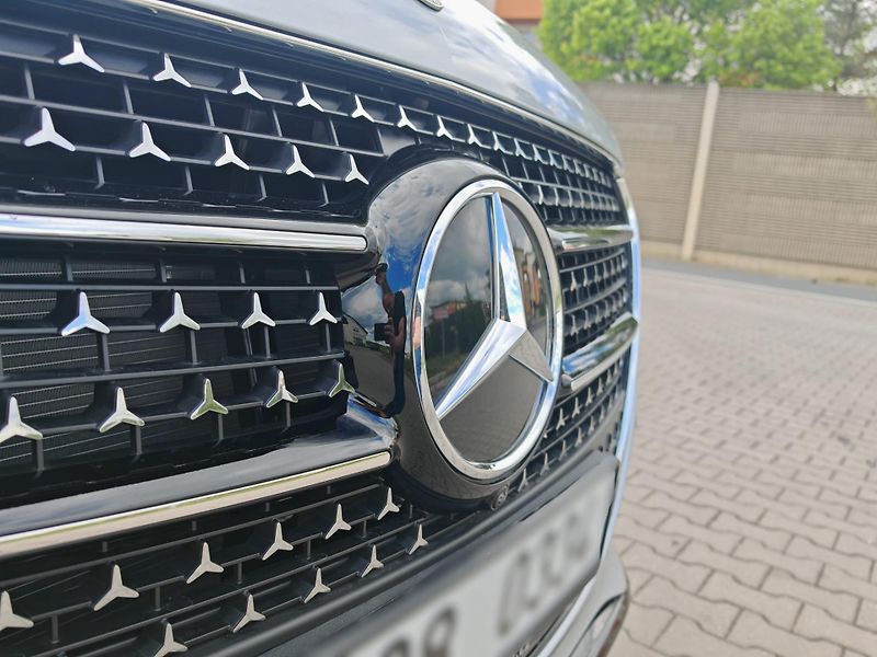 Mercedes-Benz Třídy V 300d 4M AMG L, Vzduchový pod. - fotka 9 z 42