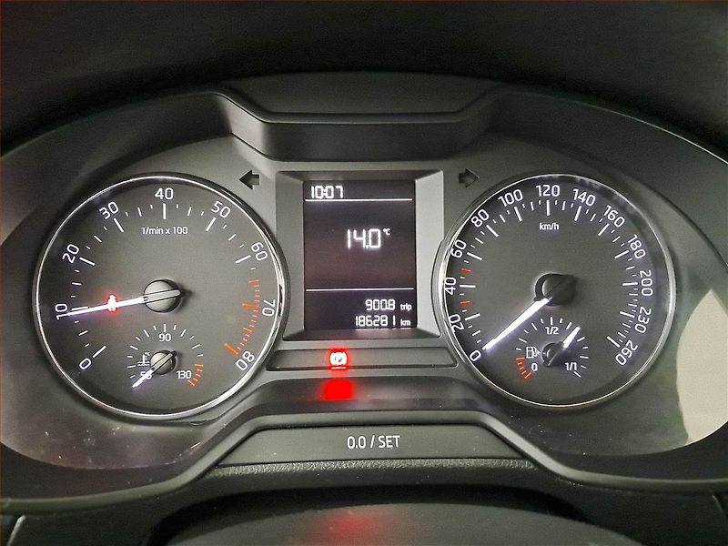 Škoda Octavia (2013) 1.2 TSI - fotka 11 z 17