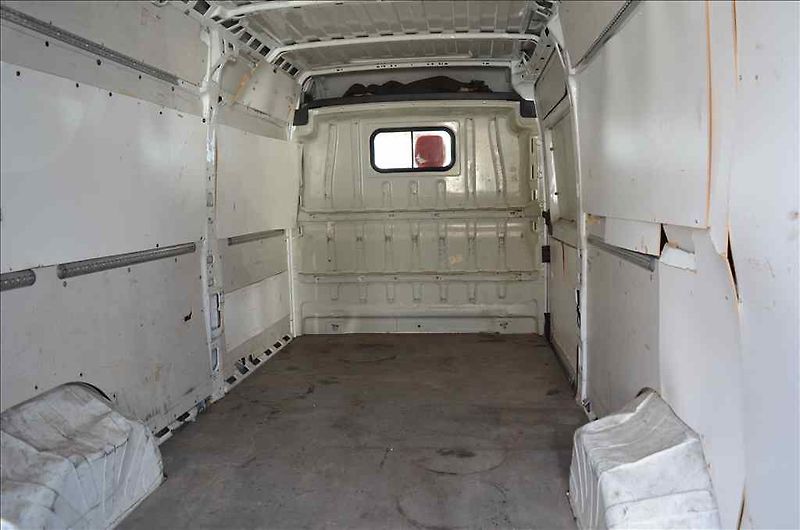 Fiat Ducato (2013) 2,3 D MULTIJET - fotka 28 z 30