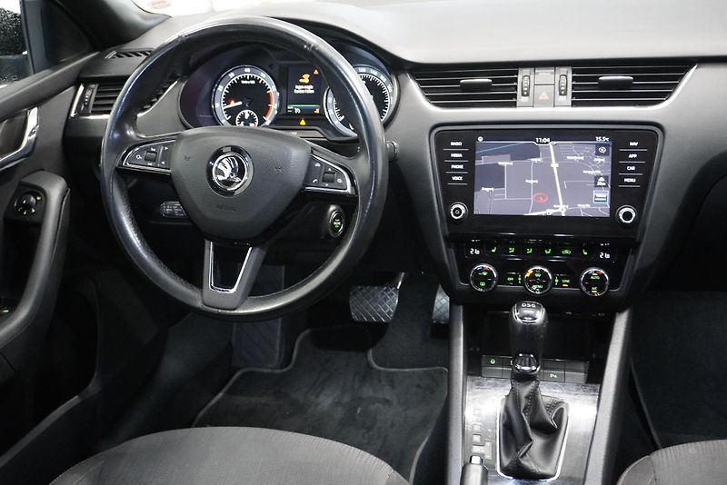 Škoda Octavia  1.4 TSi 110 kW STYLE DSG - fotka 21 z 28