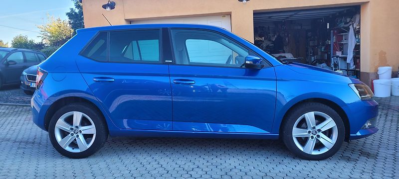 Škoda Fabia (2016) 3 1,2TSi 66kW benzín „JOY“ - fotka 4 z 38