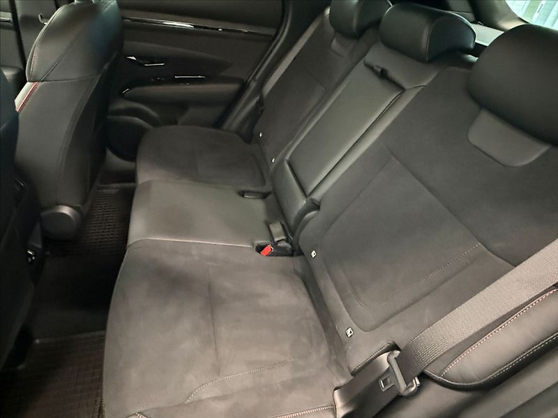 Hyundai Tucson 1,6 T-GDI NLINE STYLE - fotka 8 z 20