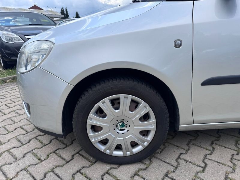 Škoda Roomster (2007) 1,6i 16V 77 KW ROZVODY STK - fotka 13 z 49