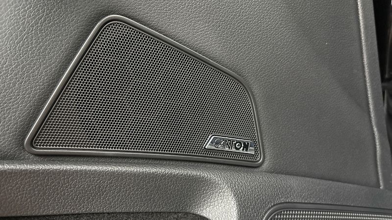 Škoda Superb 2.0 TDI DSG 4x4 L&K Combi - fotka 25 z 32