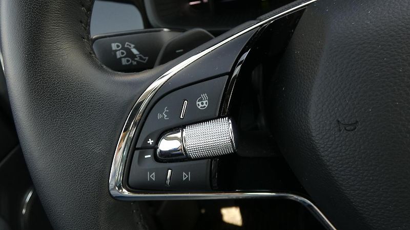 Škoda Kodiaq 2.0 TDI 110 kW L&K 4x4 DSG - fotka 12 z 26