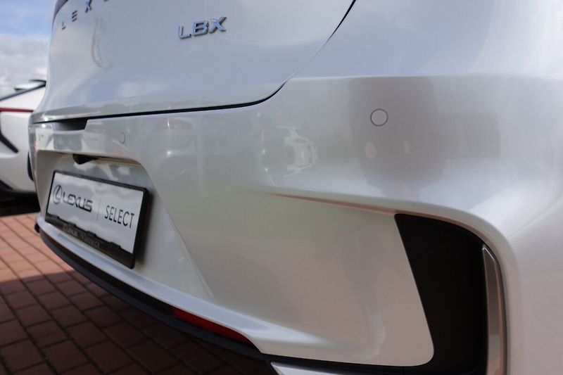 Lexus LBX 1.5 HEV Emotion Advanced FWD - fotka 31 z 34