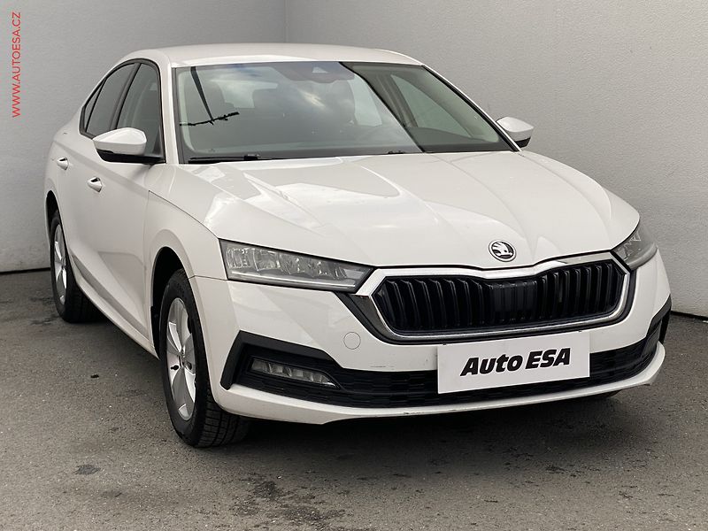 Škoda Octavia (2021) 1.5TSi e-TEC, 1.maj,ČR - fotografie inzerátu