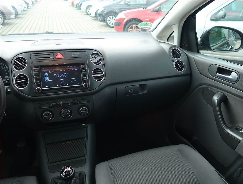 Volkswagen Golf Plus (2005) Comfortline 1.4 16V, po STK - fotka 8 z 15
