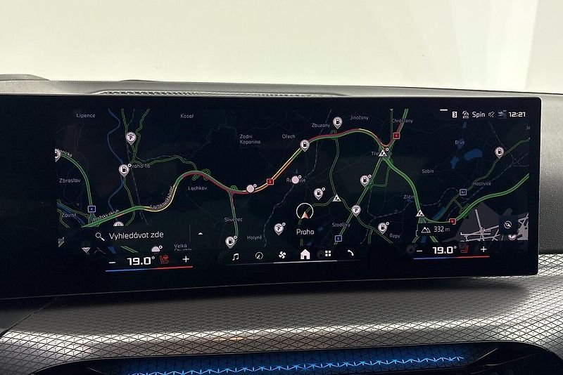 BMW Řada 3 řady 3 | M340d xDrive - fotka 18 z 25